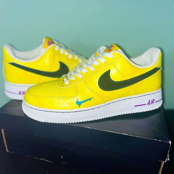 Nike Air force 1 Limited edition Peace & love collection